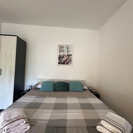 Studio Apartment Coce Trogir Zewnętrze zdjęcie