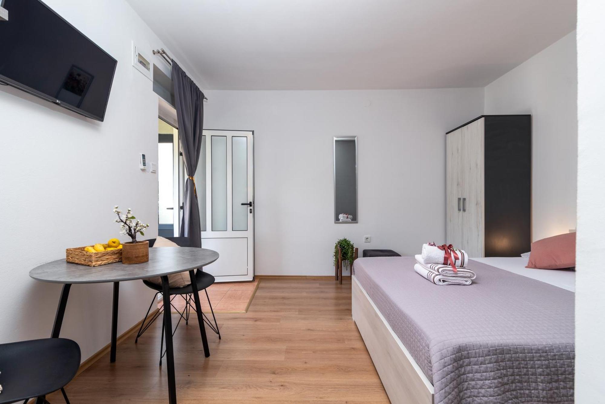 Studio Apartment Coce Trogir Zewnętrze zdjęcie