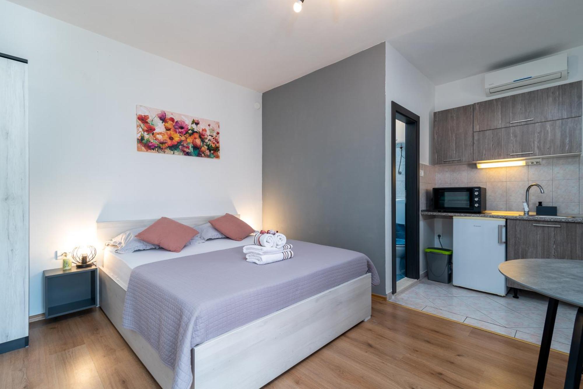 Studio Apartment Coce Trogir Zewnętrze zdjęcie